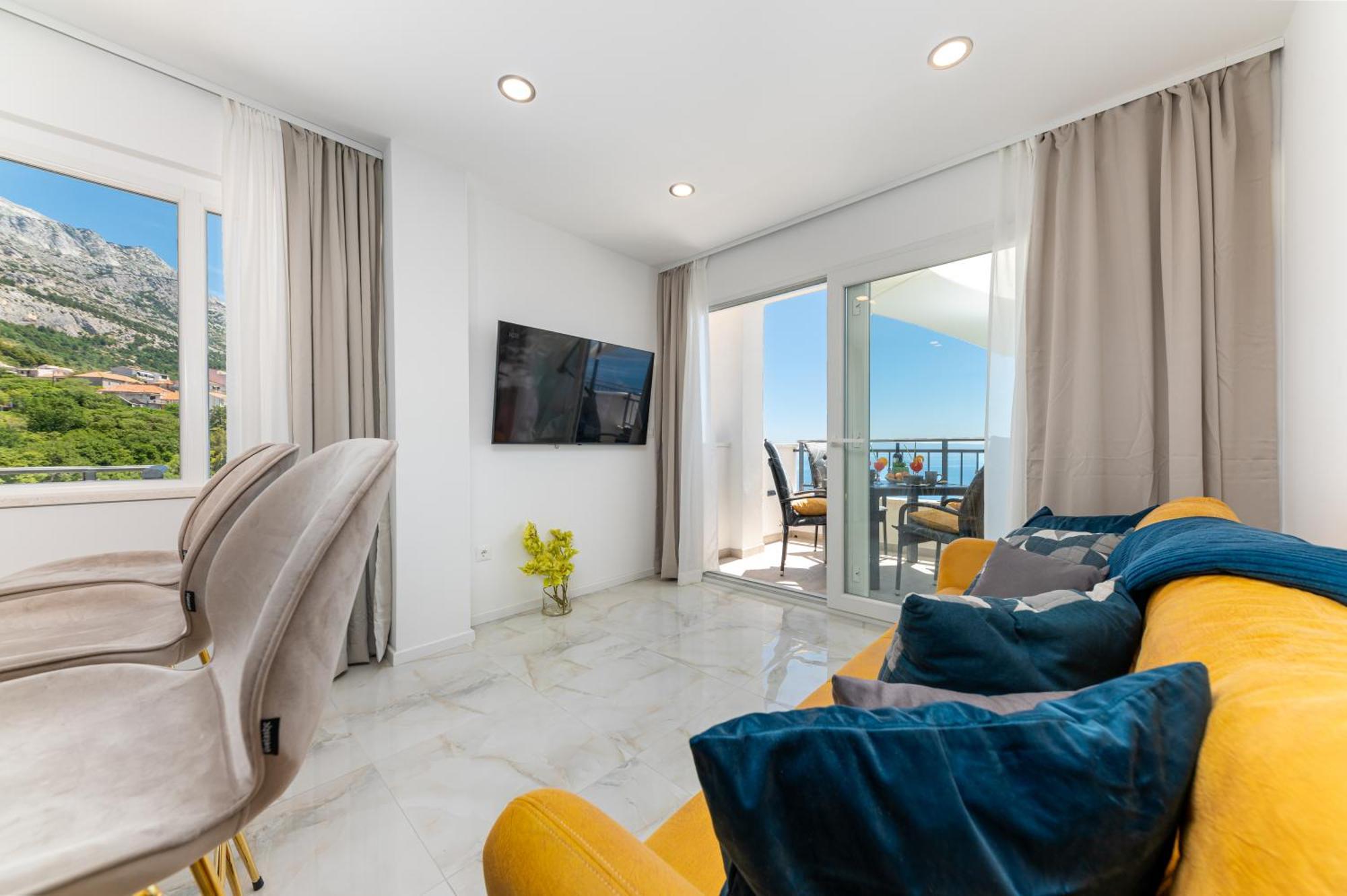 Seaview Apartments Nives Brela Bagian luar foto